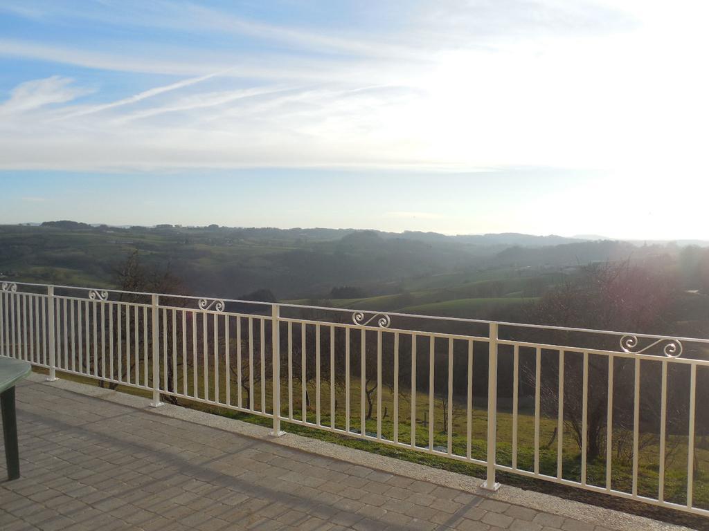Gite de Carboniès Saint-Félix-de-Lunel Esterno foto